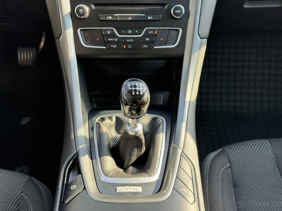 Ford Mondeo 1.5 TDCi 88kW Titanium - 19