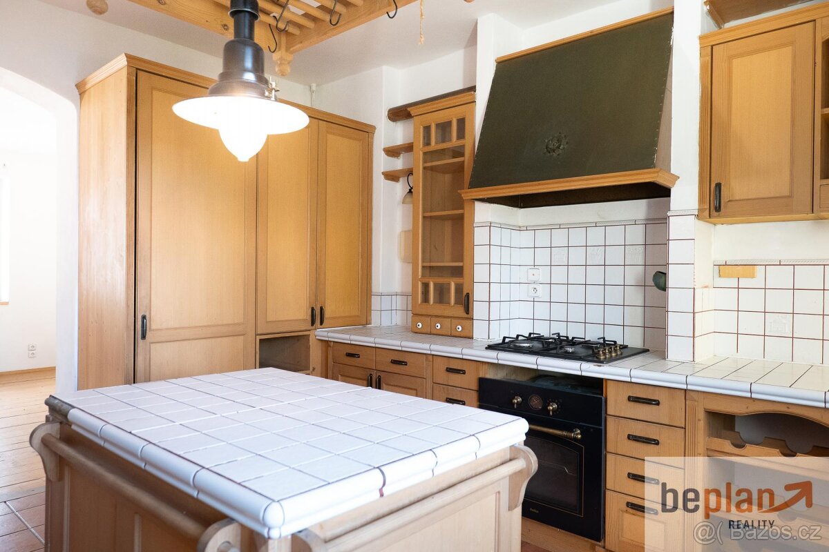 Prodej vícegeneračního rodinného domu, Boletice nad Labem - 19