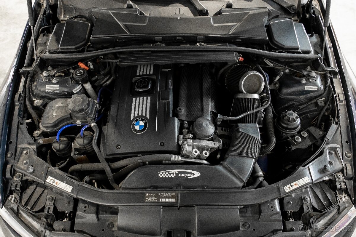 BMW Rad 3 335 i - 19