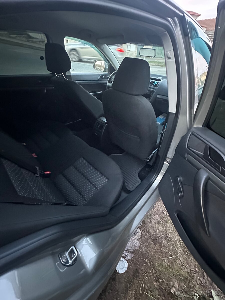 Škoda Oktávia 2 - 19