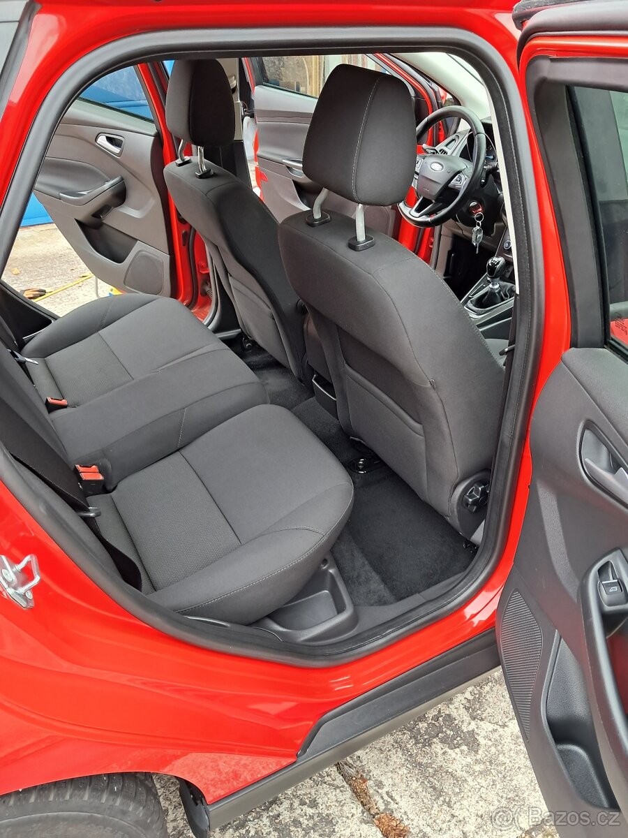 FORD FOCUS III combi 1.5 TDCi, r.v. 2017, NAVI - 19