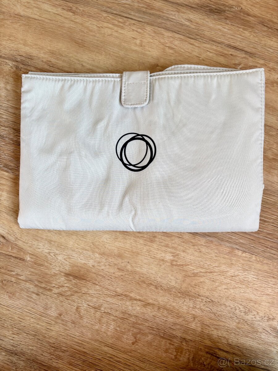 Kočárek Bugaboo Fox 3 včetně příslušenství - 19