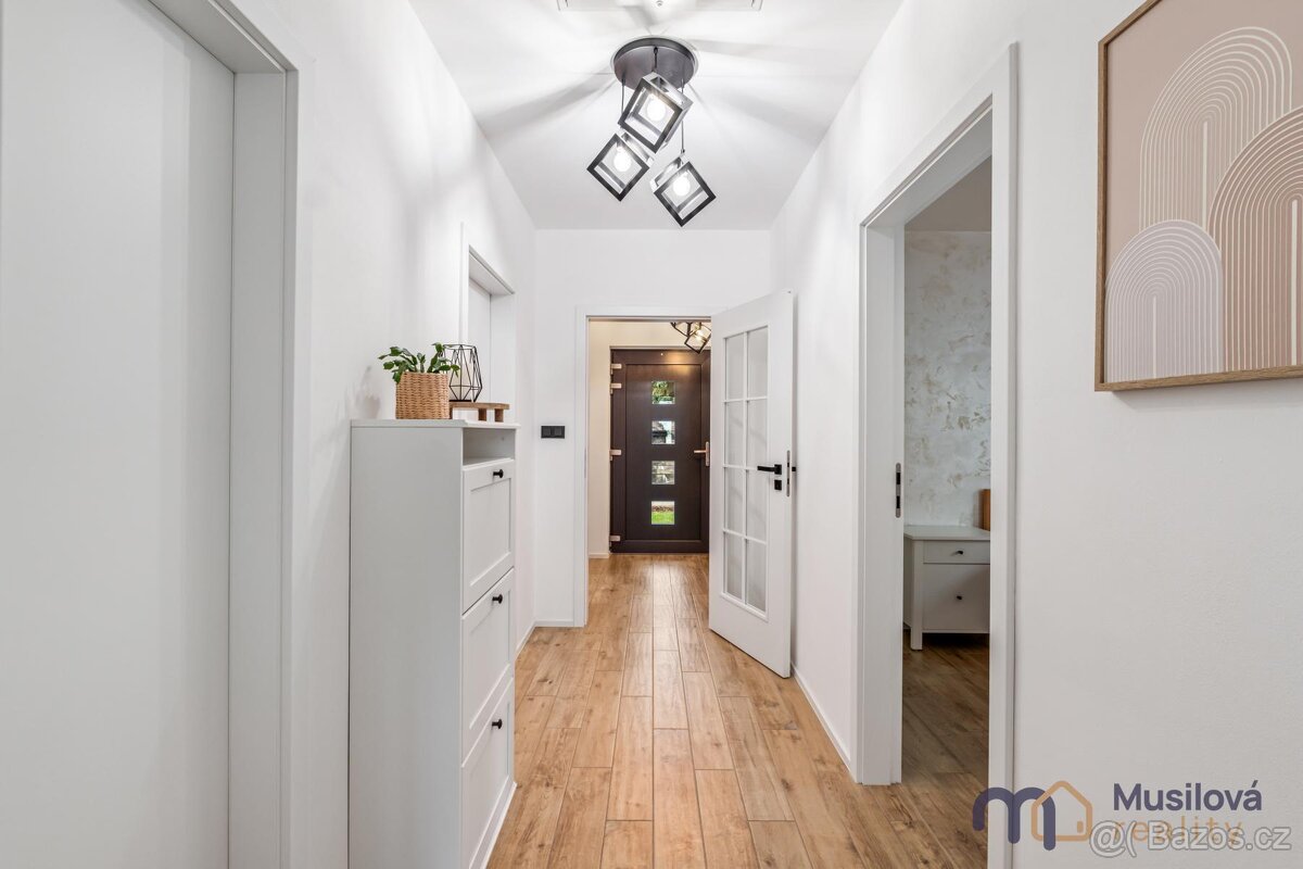 Prodej rodinného domu 82 m2, pozemek 465 m2 - 19