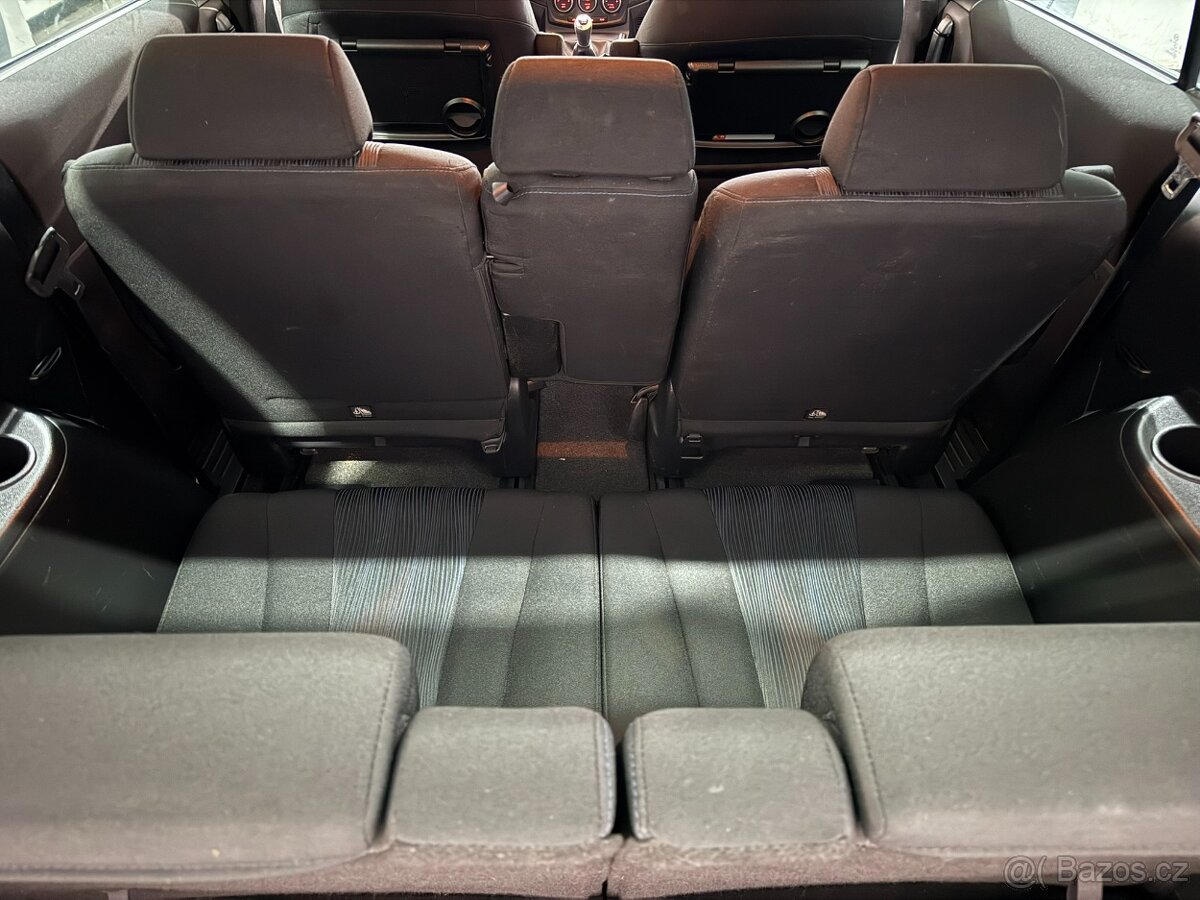 Mazda 5 1.8i TX Plus | Xenony | 7 míst | Nová STK - 19