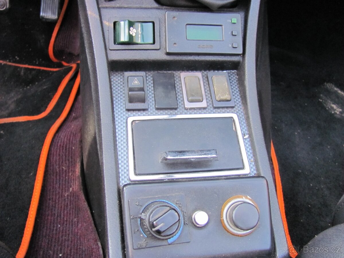 Alfa Romeo 2,0i Spider r.v. 1984, 94kW - 19