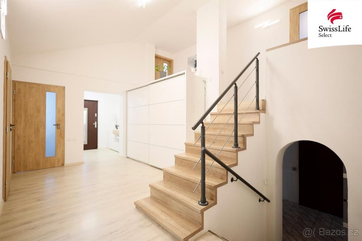 Prodej rodinného domu 186 m2, Vystrkov - 19