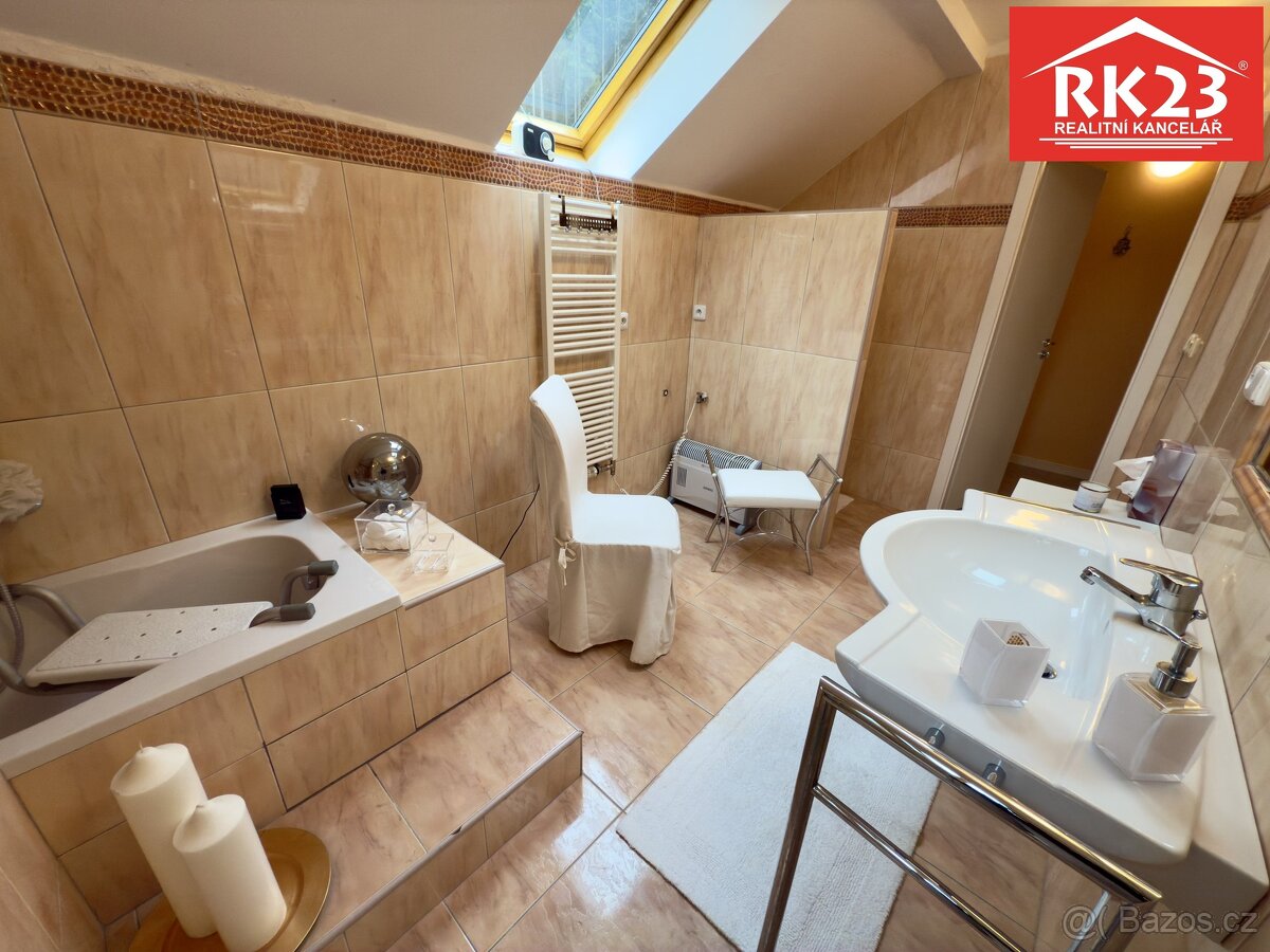 Prodej bytu 3+kk , 94 Mariánské Lázně, úl. Trebizskeho - 19