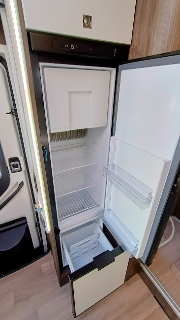 INTEGRÁL 3,5t, 160PS, automat 9st, zimní paket, DPH - 19