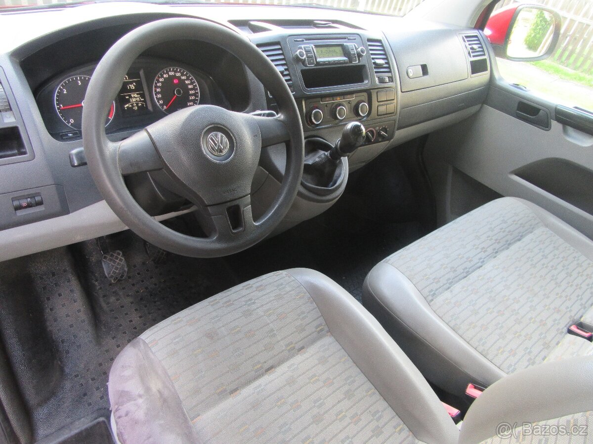 VW TRANSPORTÉR 2.0 TDi 132kw r.v.2010 9míst - 19