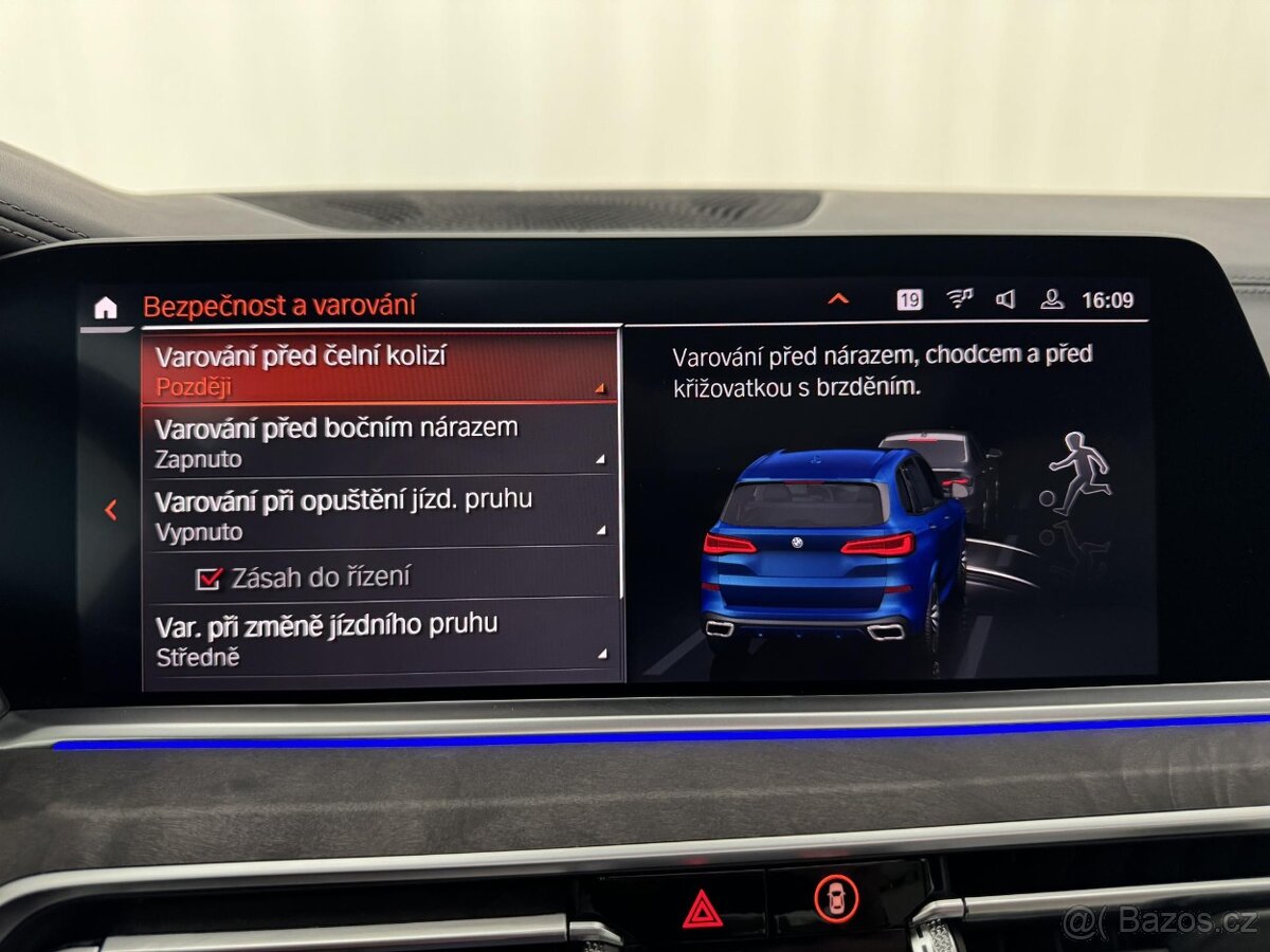 BMW X5, M50d CZ 1-Maj SkyLounge - 19