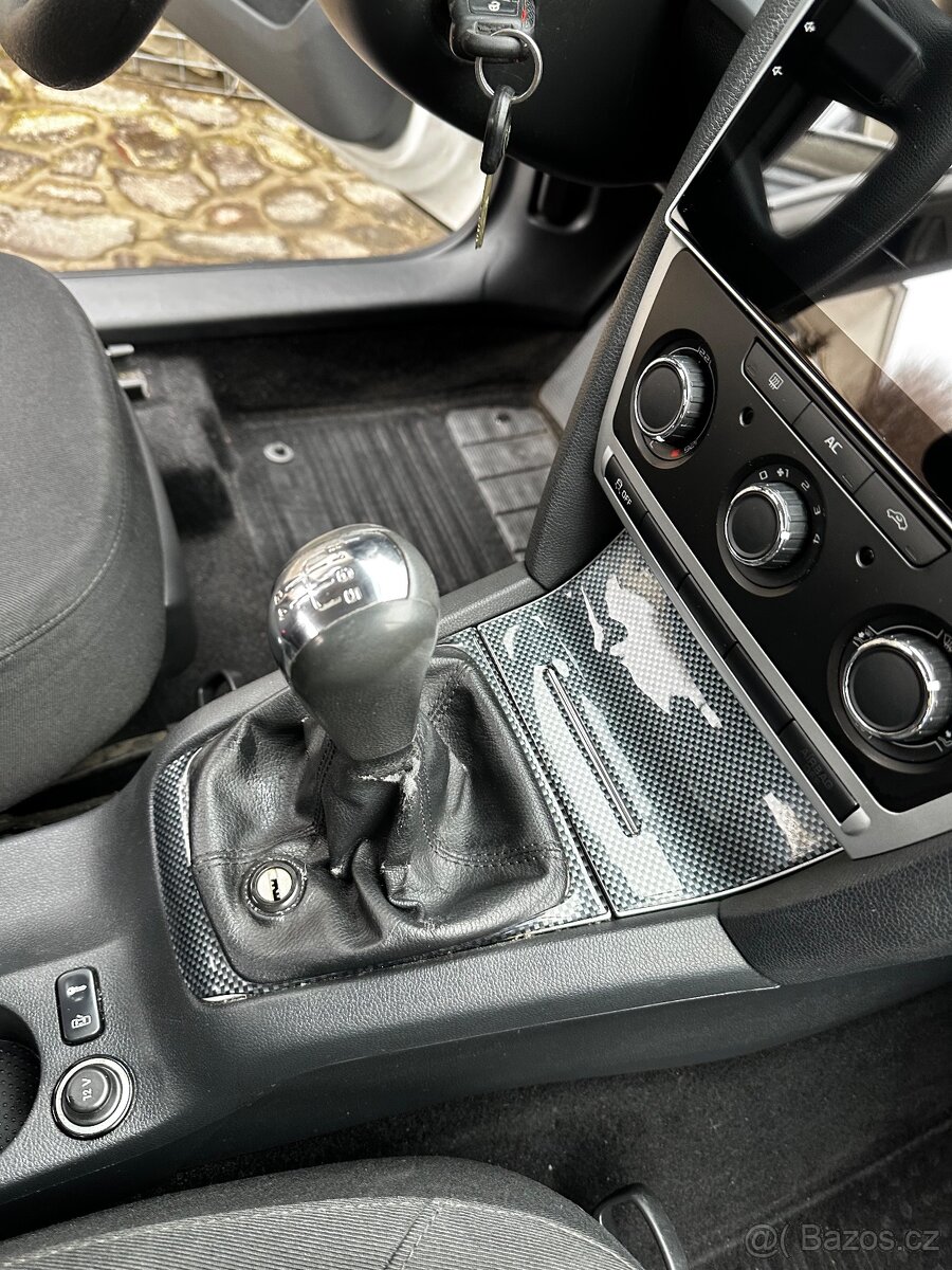 Škoda Octavia 1.6 TDI - 77 Kw - 19