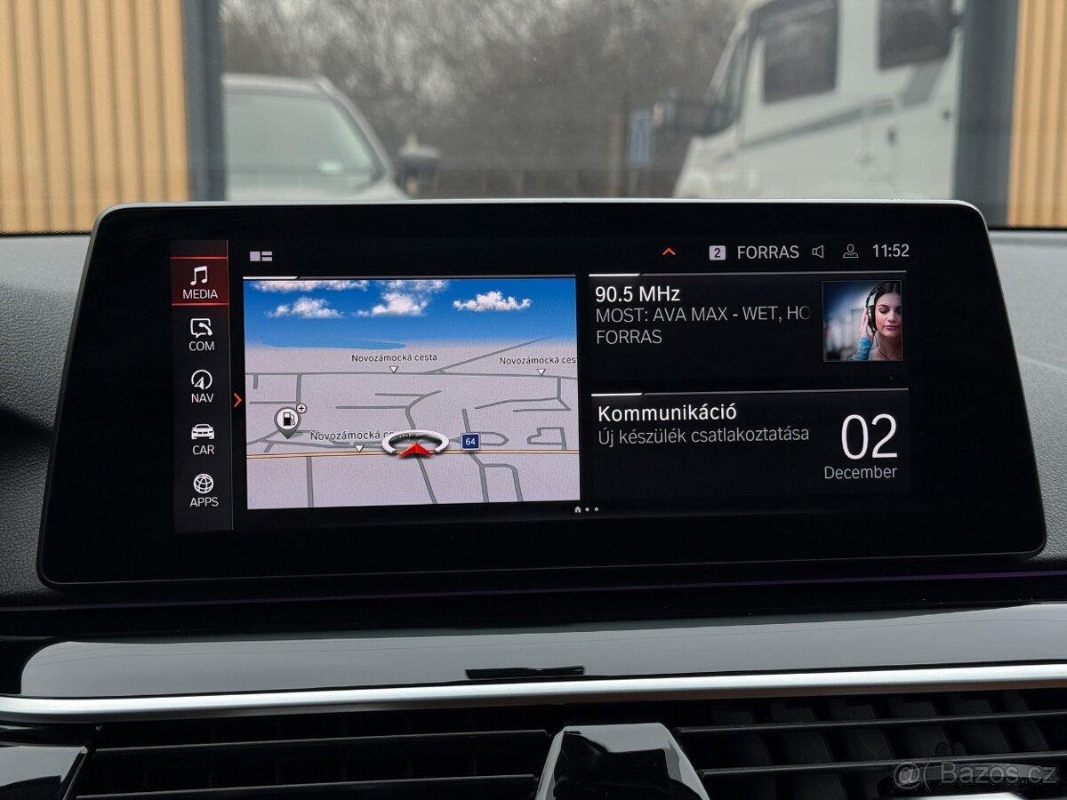 BMW 530d Touring xDrive SportLine Pano, Nezáv. k., Ambient - 19