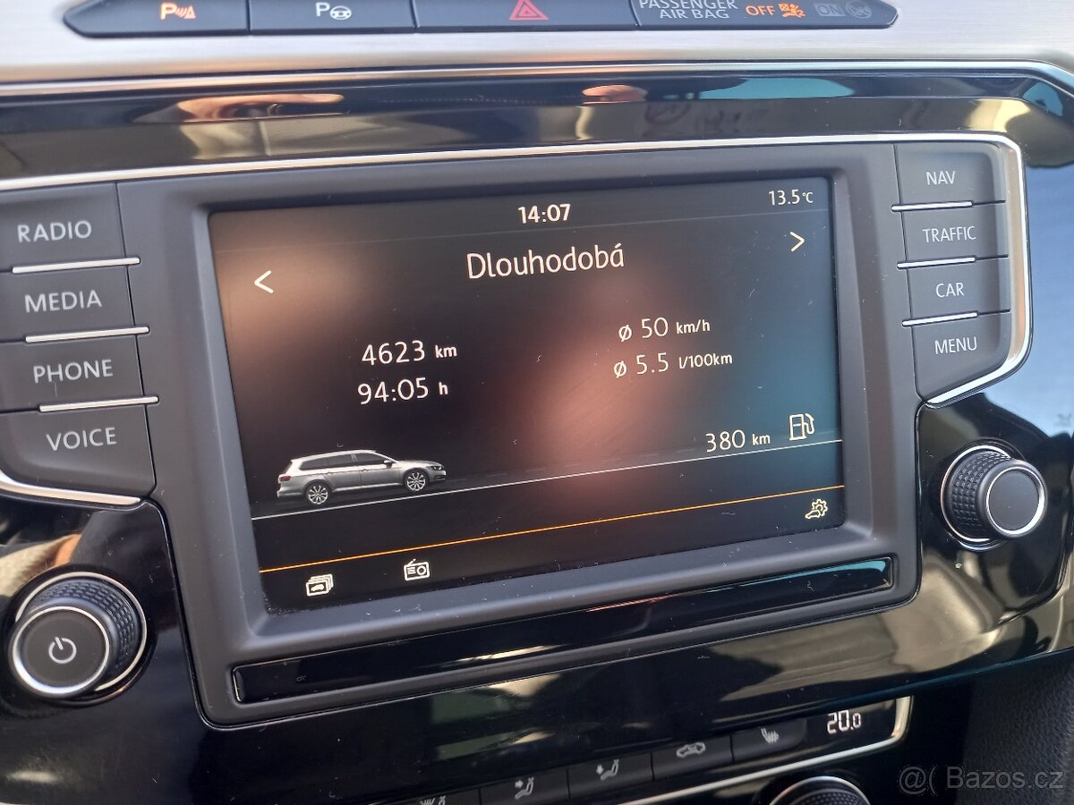 VW PASSAT B8 2,0TD-2015-150PS-LED-ACC-HIGHLINE-AHK - 19