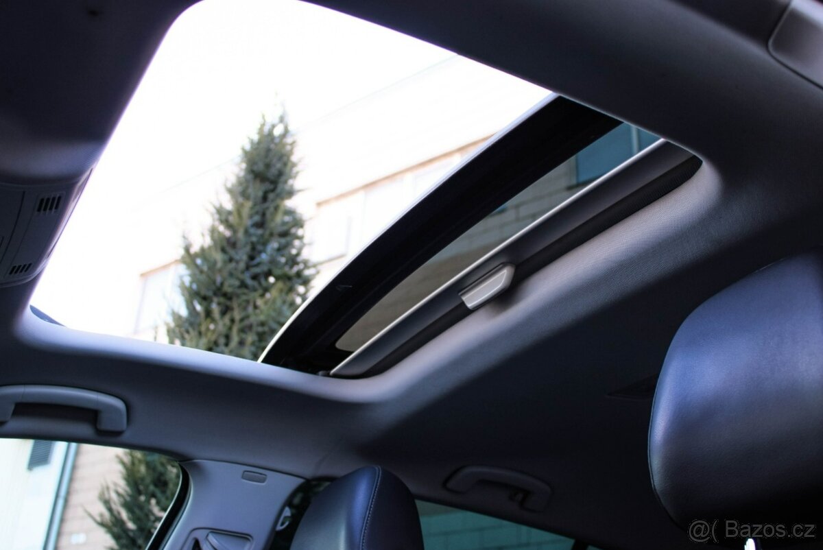 Volkswagen Golf 1.4 TSI Comfortline DSG - 19