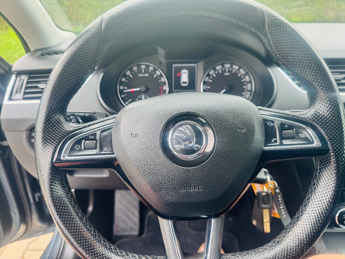 Škoda Octavia Combi III 1.6 Tdi 77kw, STYLE - SPORT , 4x4 - 19