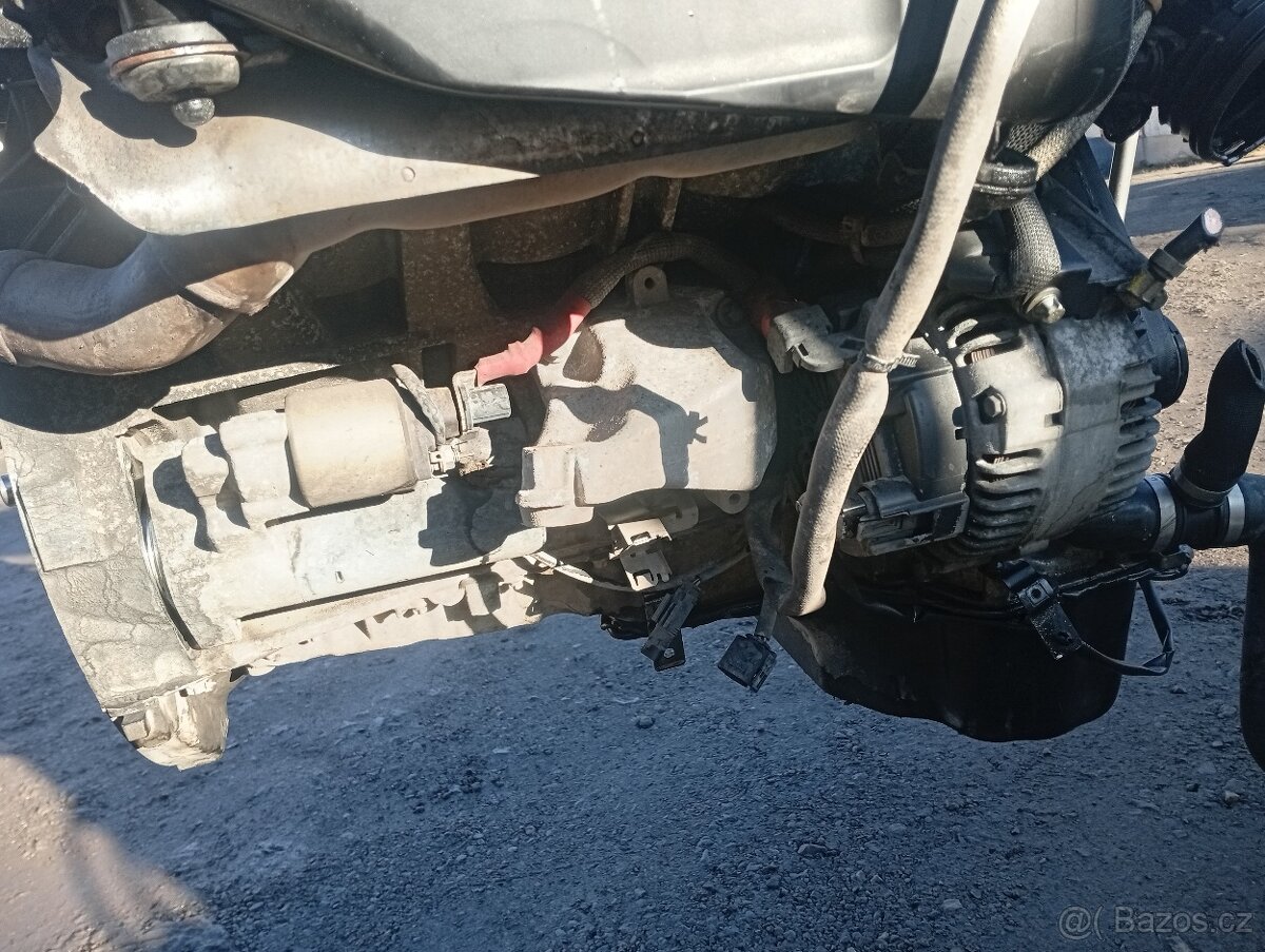 MERCEDES ML W164, R V251, GL X164 3,0CDI MOTOR - 19