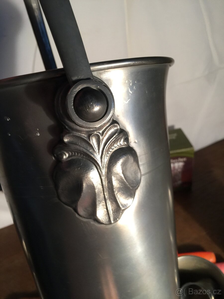 sbírka cínu pohár číše svícen mísa džber Cín - punc - 19