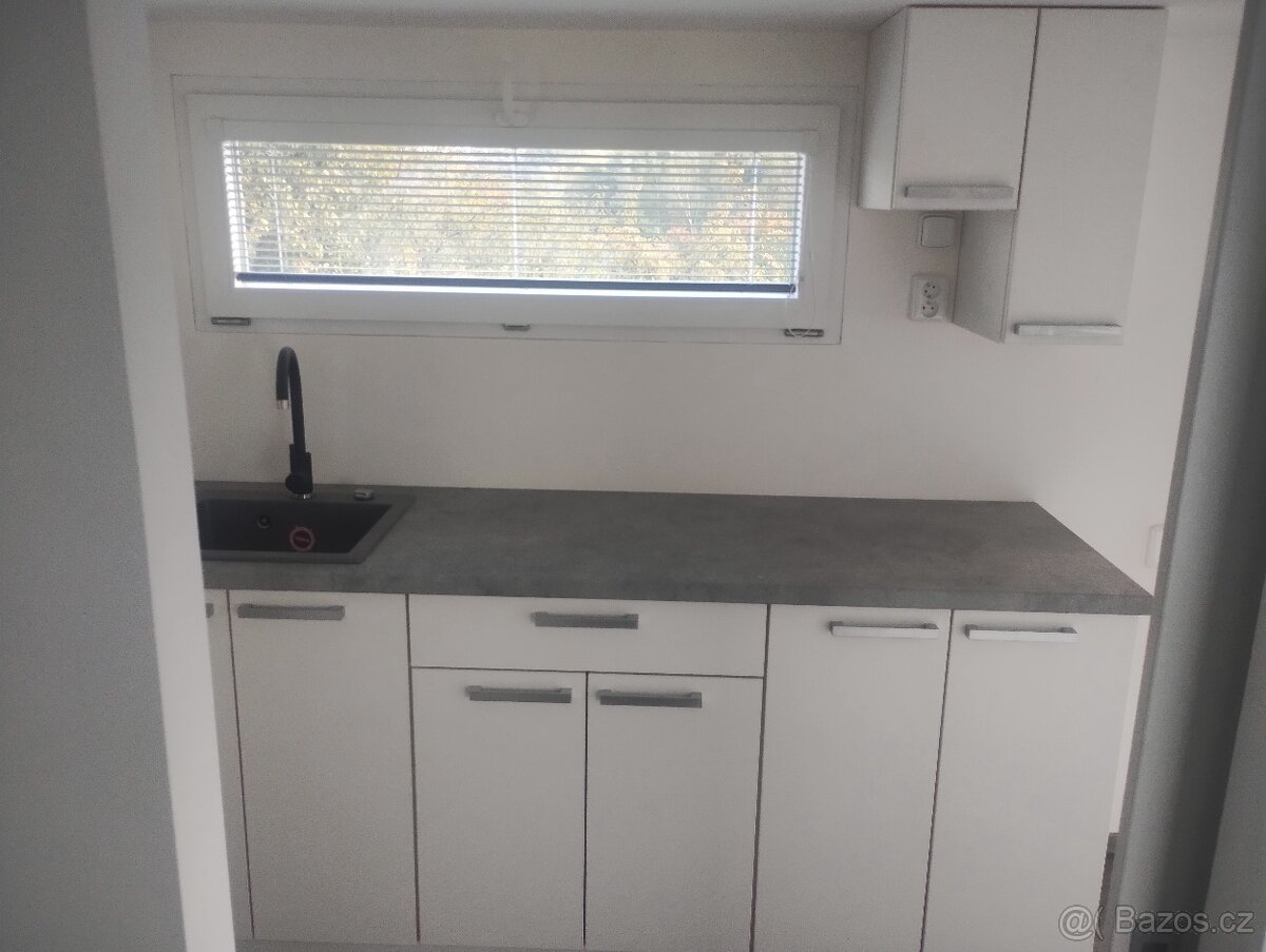 Celoroční mobilní dům 10x3m - 19