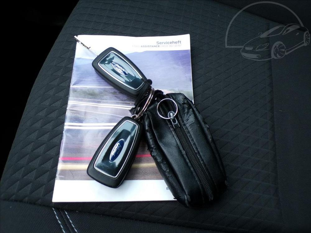 Ford C-Max 1,5 EcoBoost 110KW 1.MAJITEL - 19