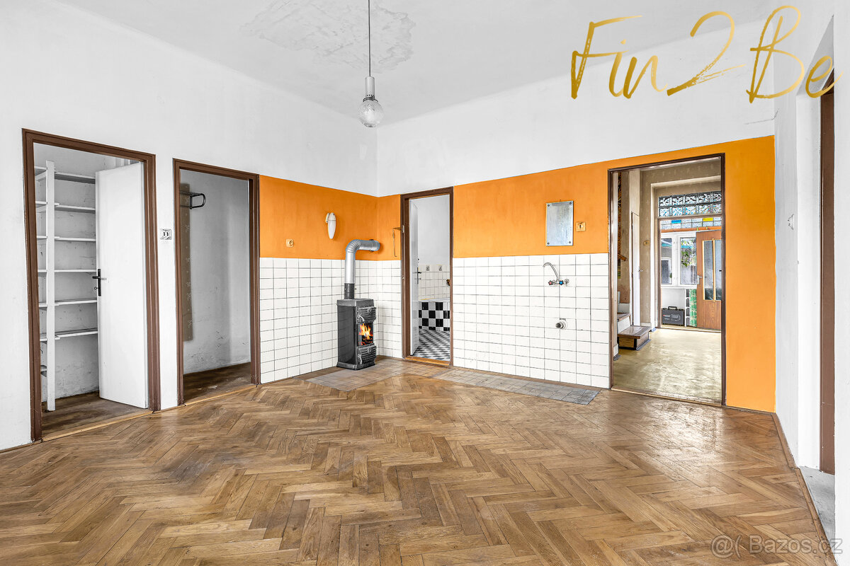 Prodej RD 6+1, 167,9m2 s dílnami a zahradou v Kostelci nad Č - 19