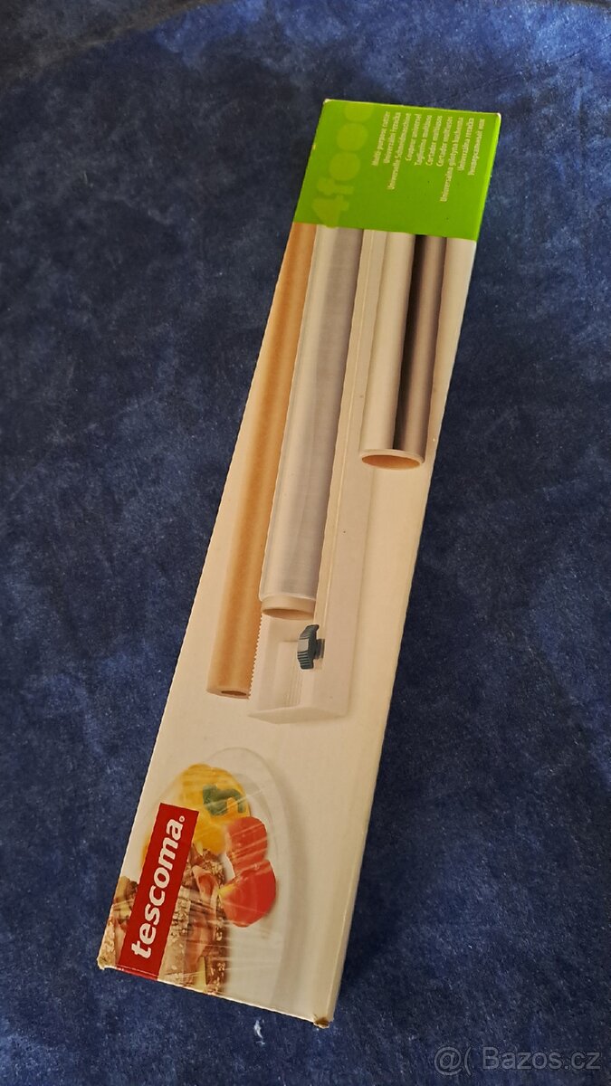 Svačinový box, dávkovač na léky, minutka,keramický nůž - 19