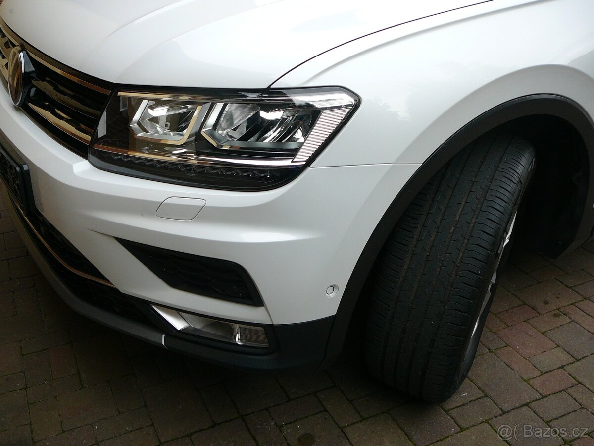 VW TIGUAN 2.0 TSI 132KW 4x4 DSG+F1 PANORAM FULLLED NAVI ACC - 19