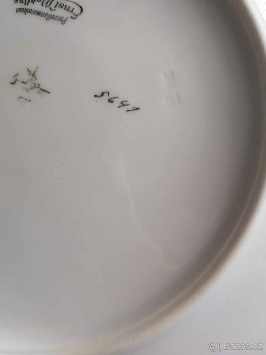 Jídelní porcelánový servis - 19