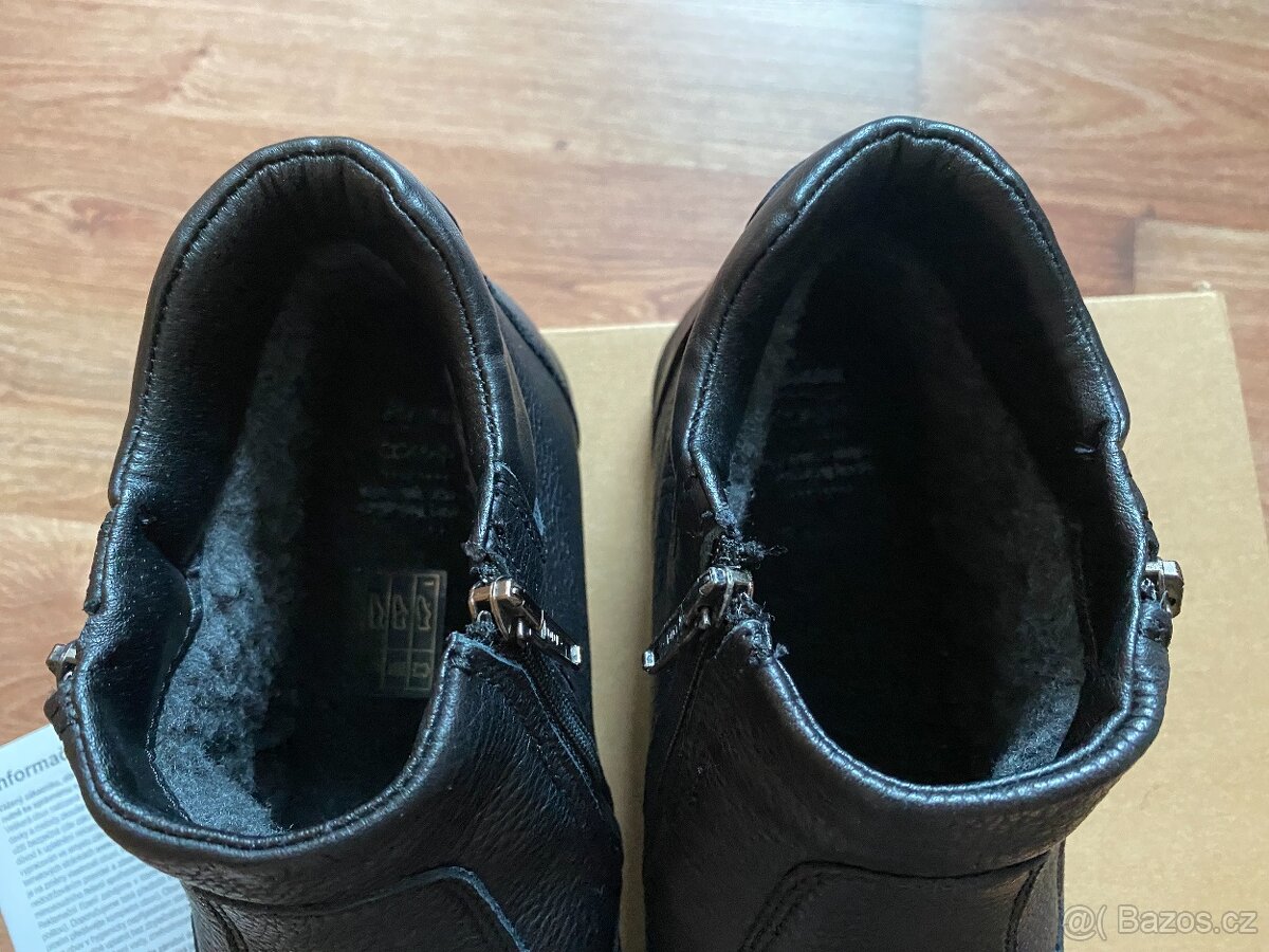 Nové pánské elegantní zimní boty Baťa s kožichem - č. 44 - 19