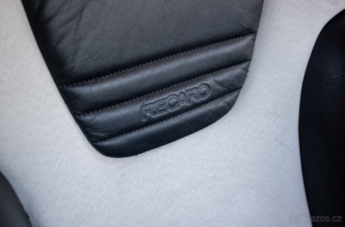 Audi S4 Avant 4.2 / V8 / 253kW / M6 / QUATTRO / 2004 - 19