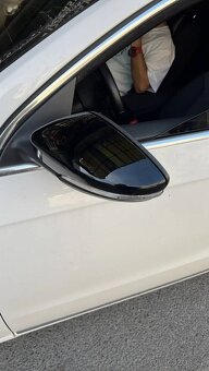 ČIERNE KRYTY spätných zrkadiel. - 19