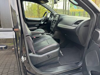 Dodge grand caravan GT - 19