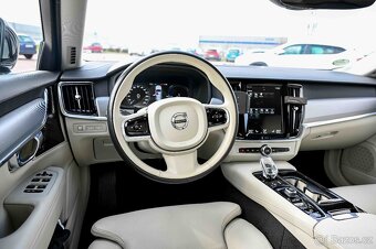 Volvo V90 T8 Inscription 299 koní - 19