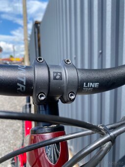 Trek Slash 9.7 Cobra Blood to Magenta Fade, Carbon - 19
