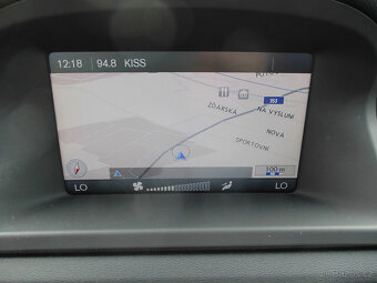 VOLVO XC70 2,4D 133kw Geartronic Momentum AWD 2015 - 19