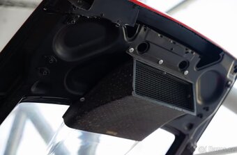 Ferrari 360 Challenge | Oficiální závodní vůz - 19