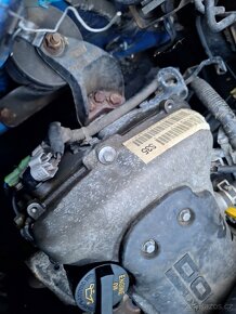 Prodám veškeré náhradní díly Suzuki swift 1.3 benzín - 19