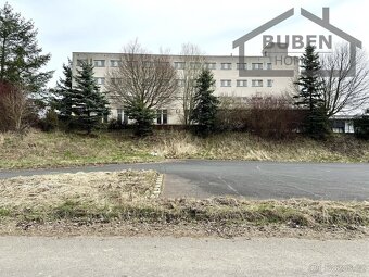5 ha areál bývalého masokombinátu ADEX na okraji obce  obci  - 19