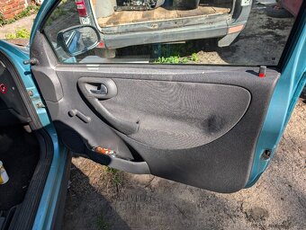 Opel Corsa - 19