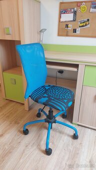 Dětský pokoj - sestava nábytku - 19