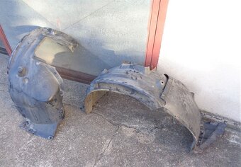 BMW 1 E87 118D 105kW automat - náhradní díly - 19