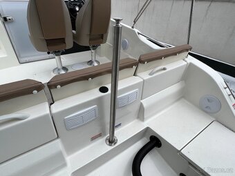 QUICKSILVER Activ 675 SUNDECK + MERCURY F 150 EFI EXLPT - 19