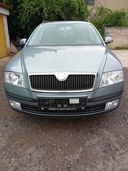Octavia 2 combi 1.9 tdi 77kw 4x4 291000km,2 maj,nová stk - 19