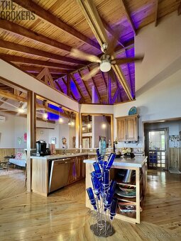 New Latitude, Calabash Bight - 19