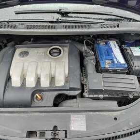Volkswagen Golf Plus, 1.9TDI 66KW,KRÁSNÝ,150TKM,1MAJ - 19