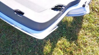 VW GOLF PLUS – DVEŘE KUFR STŘÍBRNÁ LA7W - 19