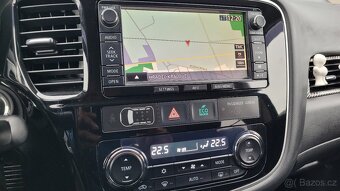 Prodám Mitsubishi Outlander 2.2 DI-D 4x4 - 19