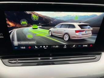 Škoda Octavia IV 2.0TDI STYLE /TAŽNÉ,KŮŽE,MODEL 2024,100TKM/ - 19