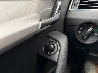 Prodám ŠKODA Octavia 3 Combi 1.4TSi Style Plus - 19