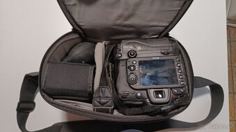 Zrcadlovka Nikon D7200 a hromada příslušenství - 19