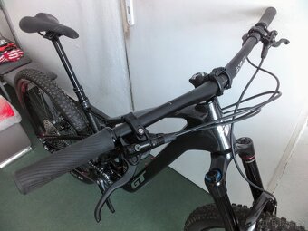 GT Sensor  Carbon 2024 - 19